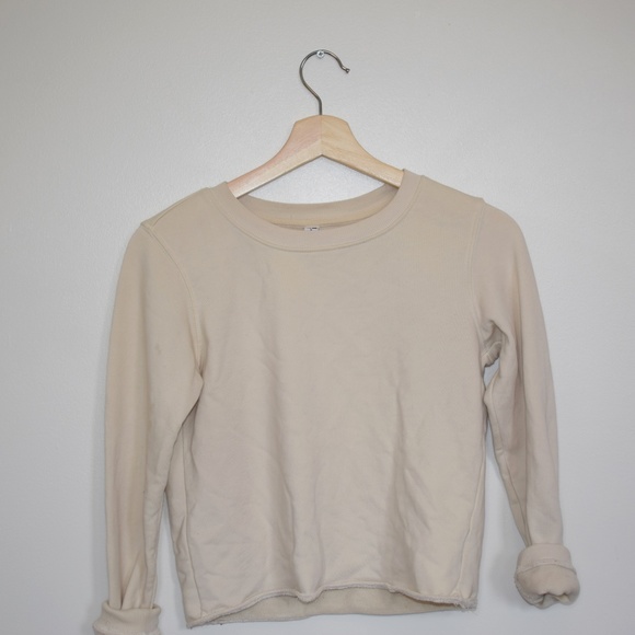 Cream Pullover - Picture 2 of 3